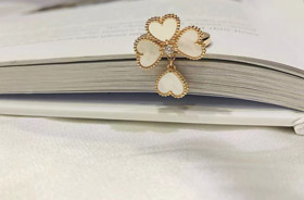 Van Cleef & Arpels Mother of Diamond Ring-3687  